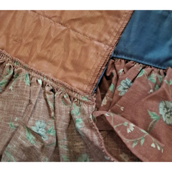 Vintage Mini Window Valance Blue Pink Ruffled Floral 1980s Cottage Country 8x32 - Picture 3 of 3